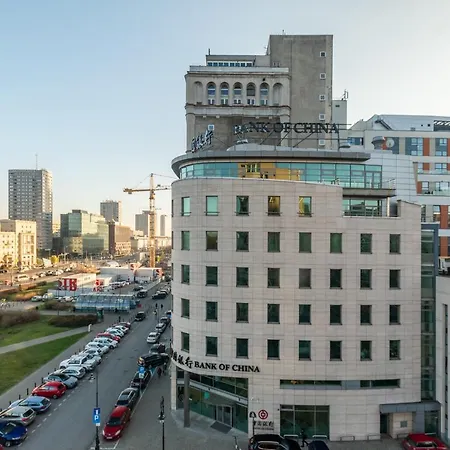 Zielna By Your Freedom وارسو