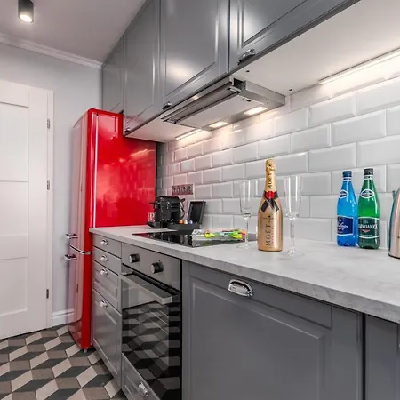 Zielna By Your Freedom *